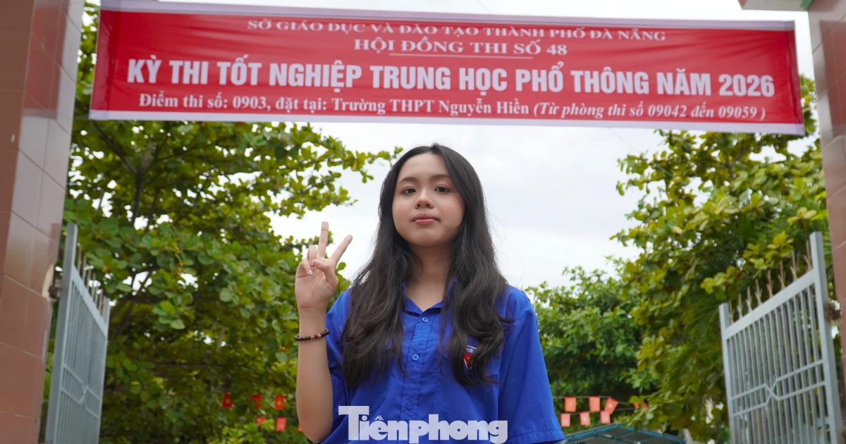 Tình nguyện viên 'đặc biệt' tiếp sức sĩ tử Đà Nẵng