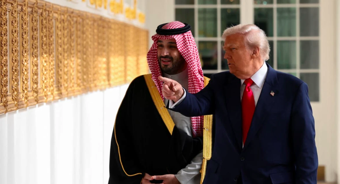 Tổng thống Mỹ Trump phê duyệt thỏa thuận hạt nhân bước ngoặt với đồng minh Trung Đông
