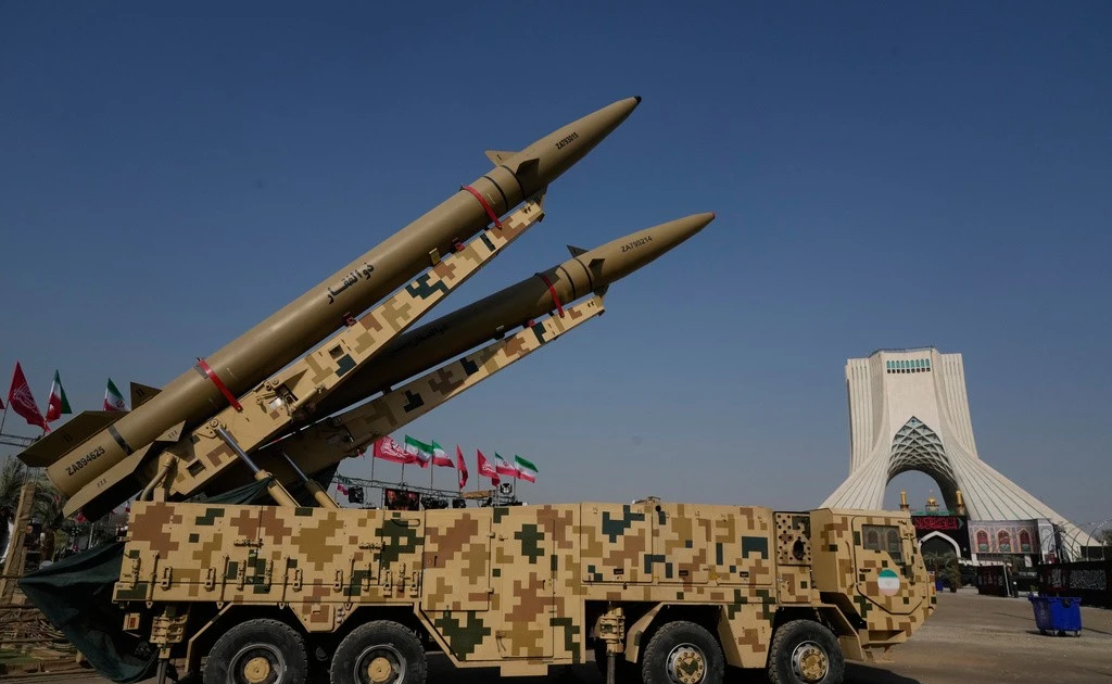 Toan tính của Iran khi chủ động khai hoả dù Mỹ ngừng tấn công