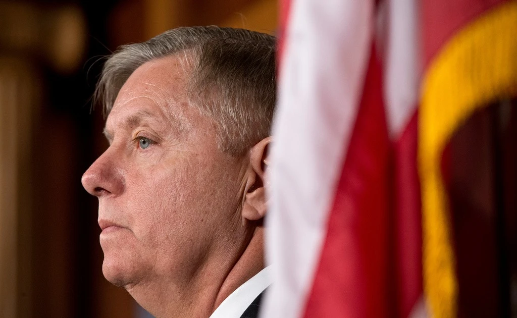 Chính trường Mỹ xáo trộn mạnh vì sự ra đi đường đột của Thượng nghị sĩ Lindsey Graham