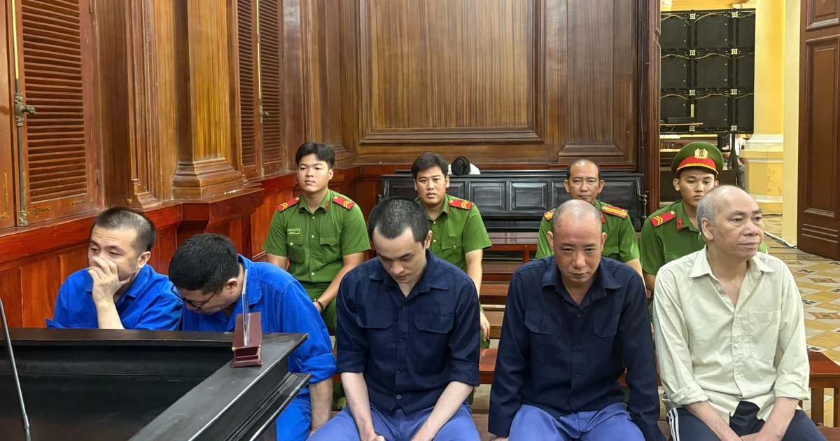 Lĩnh án vì nhập sữa ‘không bán tại Việt Nam’ về tiêu thụ