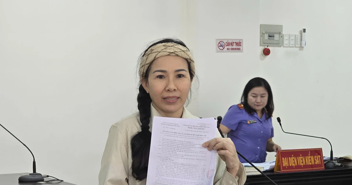 Ngày mai xét xử phúc thẩm YouTuber xúc phạm vợ chồng bà Nguyễn Phương Hằng