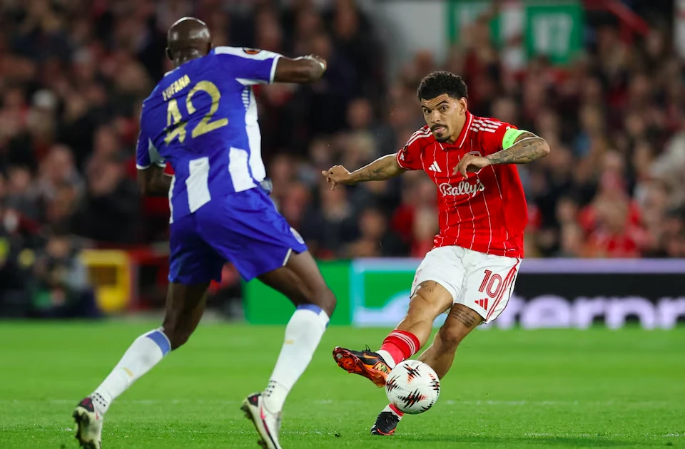 Nottingham hạ Porto, bán kết Europa League nóng với 'nội chiến toàn Anh'