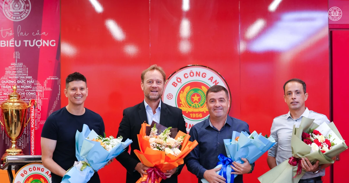 'Giữ chân' HLV Polking, CLB Công an Hà Nội phát tín hiệu tham vọng lớn