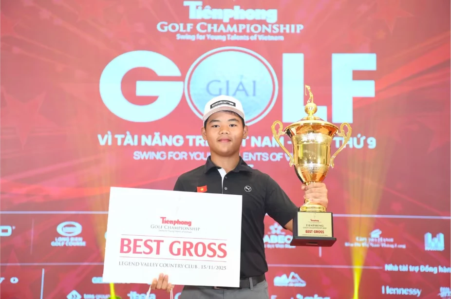 Nhà vô địch Tiền Phong Golf Championship 2025 Nguyễn Trọng Hoàng dẫn đầu Faldo Series Asia 2026
