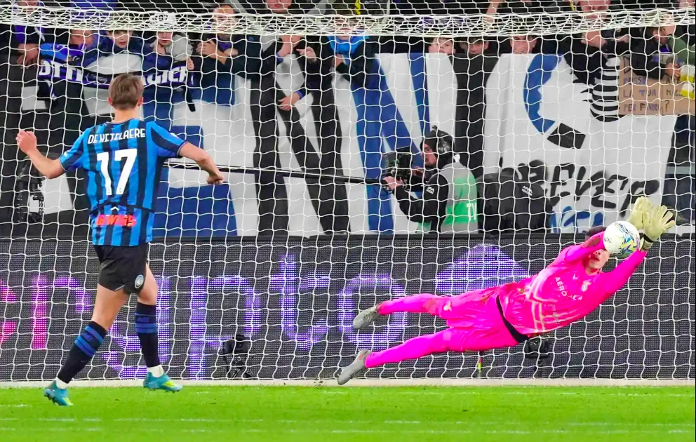 Thủ môn cản phá thành công 4 quả luân lưu, đưa Lazio vào chung kết Coppa Italia