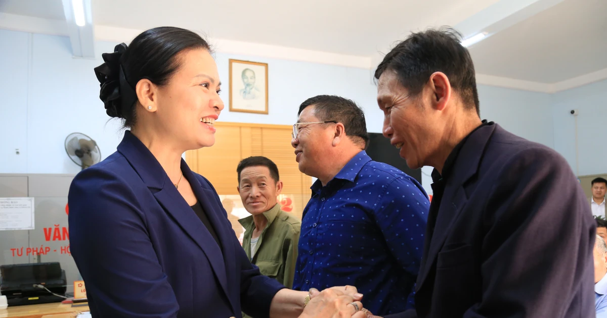 Lãnh đạo Ủy ban Trung ương MTTQ Việt Nam tiếp xúc cử tri ở xã đặc biệt khó khăn