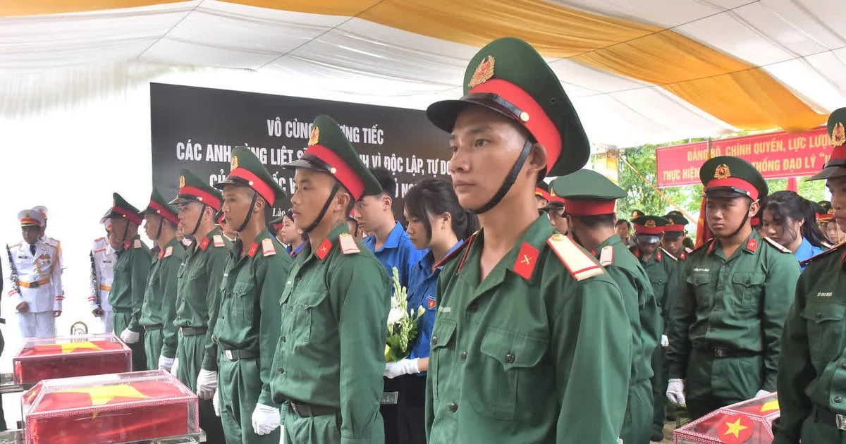 Lào Cai truy điệu, an táng 9 hài cốt liệt sĩ