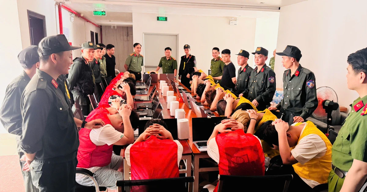 Phát hiện thêm ổ nhóm người nước ngoài thuê khách sạn làm 'bản doanh' lừa đảo qua mạng
