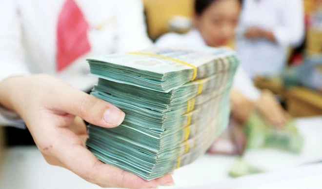 Nới trần vốn ngắn hạn cho vay dài hạn: Cơ hội đi kèm rủi ro thanh khoản