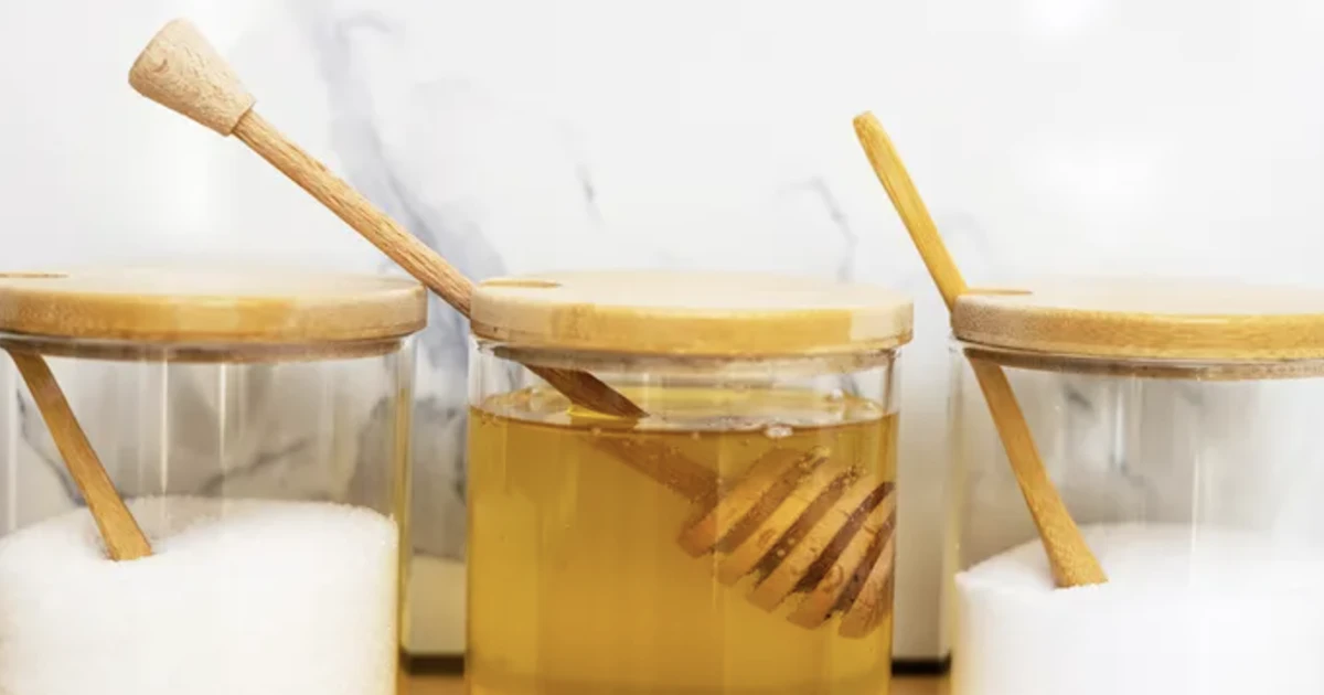 Mật ong kết hợp với muối giúp tăng hiệu quả tập thể dục mỗi ngày, công thức kết hợp kỳ lạ đang 'gây sốt'