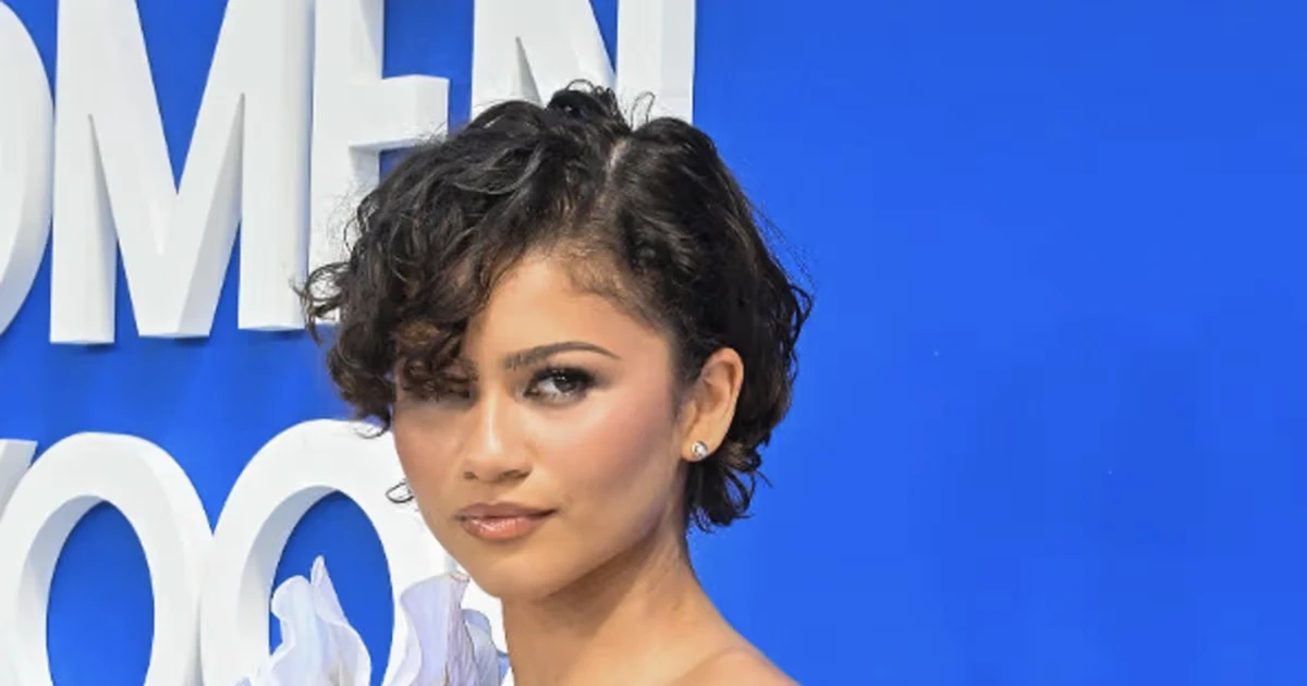 Zendaya để lộ 'vật nhỏ' này liên quan đến Tom Holland, khiến netizen lại dấy lên suy đoán