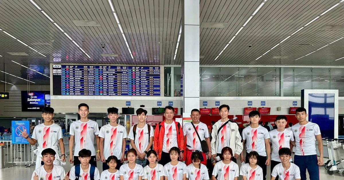 HLV Đoàn Quân đội Nguyễn Tuấn Viết: 'Giữ đỉnh đã khó, giữ đỉnh nhiều năm còn khó hơn'