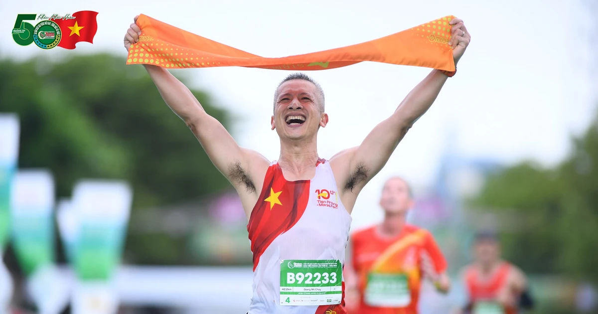 Runner kỳ cựu chia sẻ chiến thuật chinh phục 42km tại Tiền Phong Marathon 2026