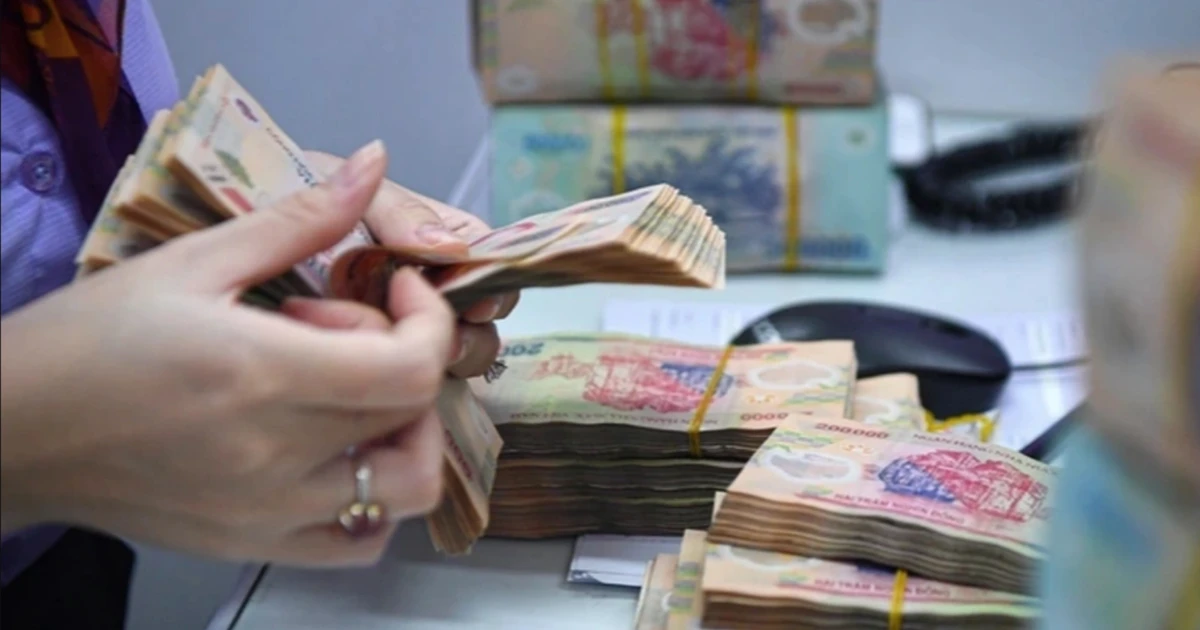 Điều chỉnh tiền lương cần được tính toán một cách tổng thể, kỹ lưỡng