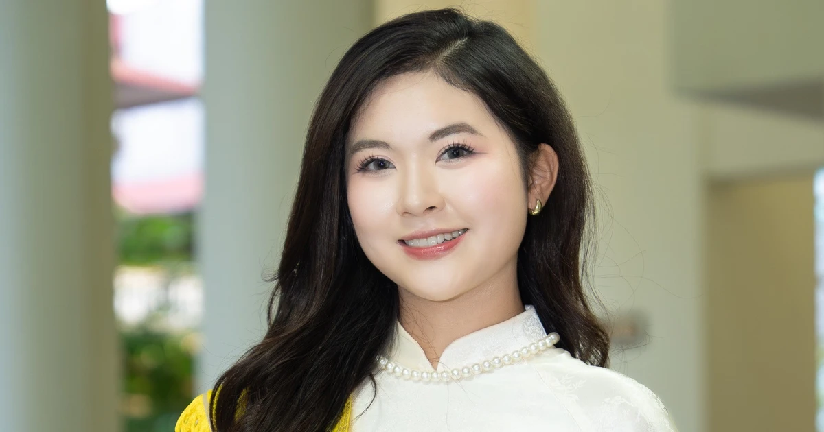 Nữ sinh Tài chính có duyên với 'Hoa hậu Việt Nam': Vẻ đẹp thuần khiết, vừa học giỏi vừa tích cực tham gia phong trào