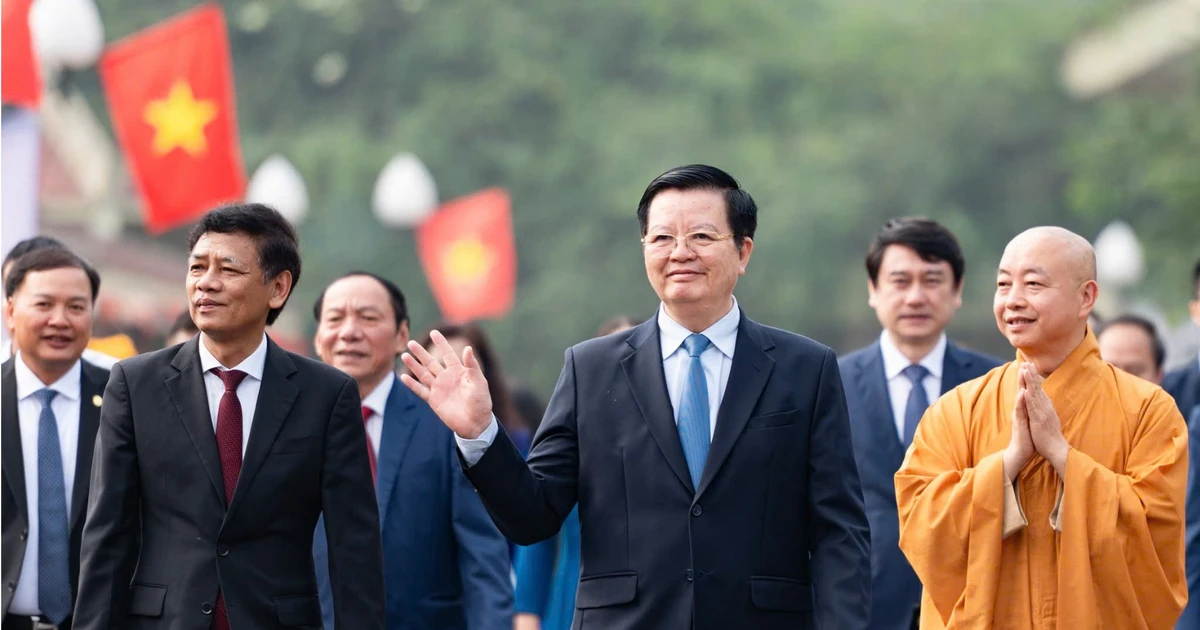 Phó Thủ tướng Mai Văn Chính thăm, chúc Tết đồng bào các dân tộc