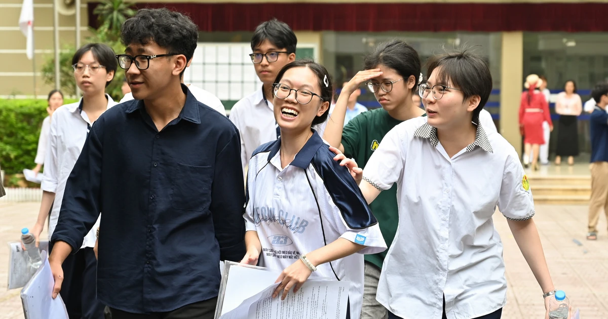 Giáo viên đánh giá đề Ngữ văn 2026: Phổ điểm chủ yếu từ 6,5 đến 7,5, chú ý chi tiết quan trọng câu 'Steve Jobs'