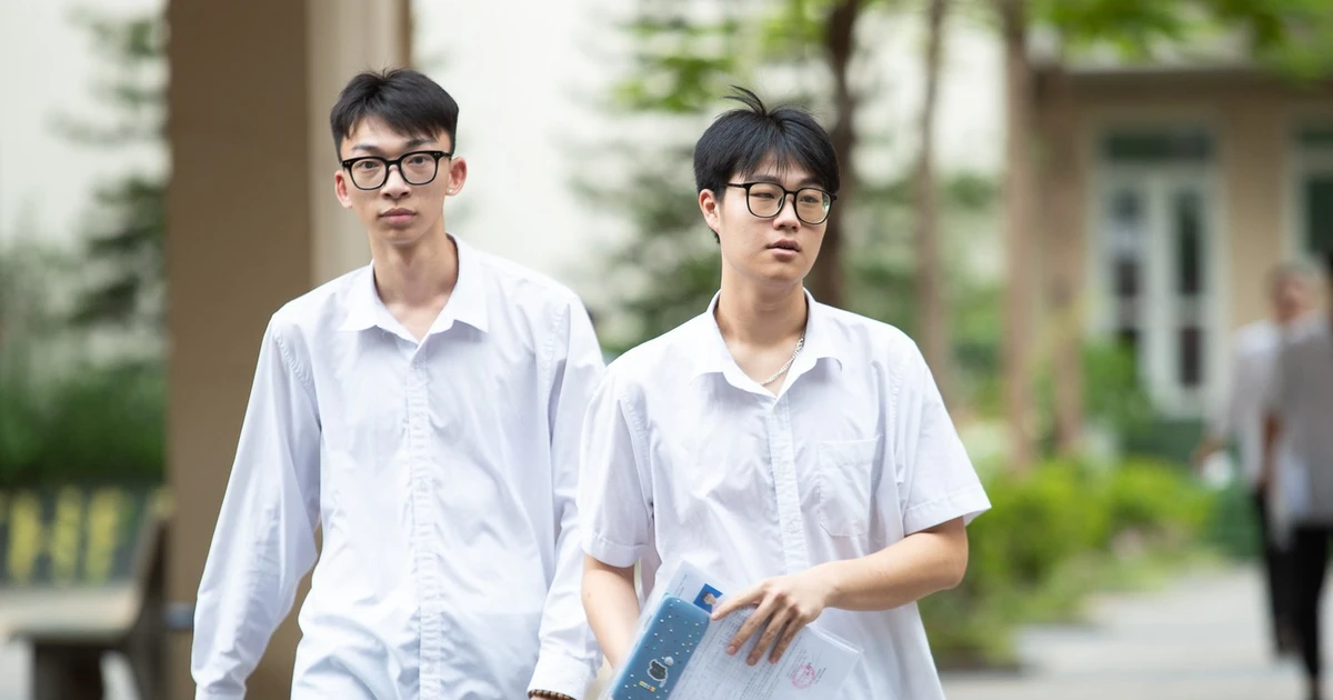 Giới hạn điểm cộng IELTS: 'Cú phanh' gấp cho trào lưu học chứng chỉ