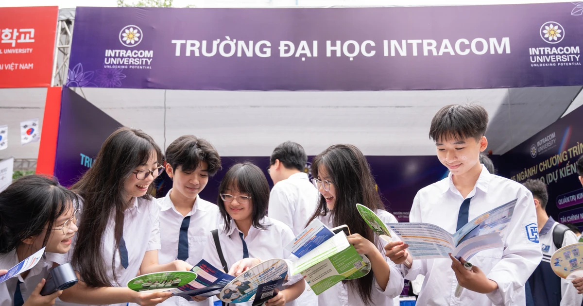 Đại học Intracom giới thiệu mô hình đào tạo gắn AI và doanh nghiệp