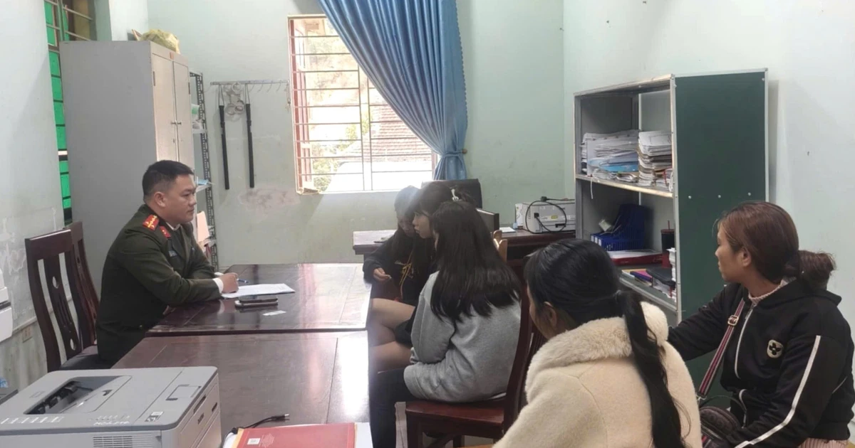 Giải cứu 3 nữ sinh 15 tuổi khỏi bẫy 'việc nhẹ lương cao'