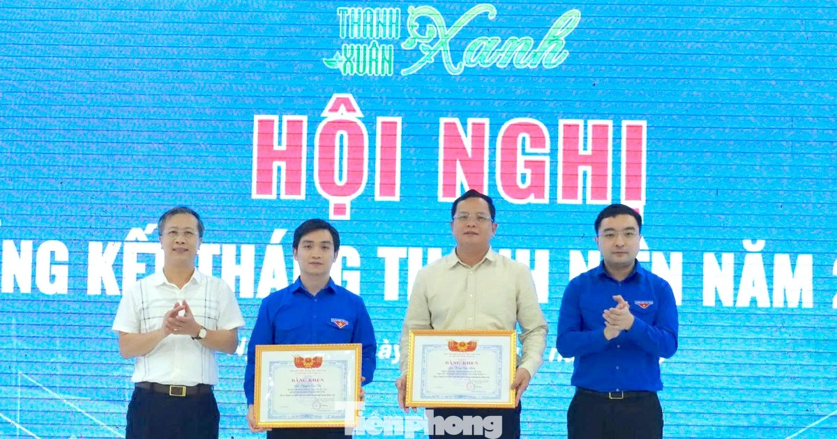 Nghệ An tặng Bằng khen 2 cá nhân cứu người trong tình huống khẩn cấp