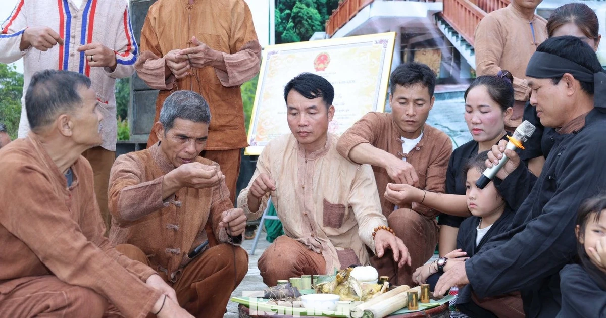 Linh thiêng lễ đón tiếng sấm của đồng bào Ơ Đu