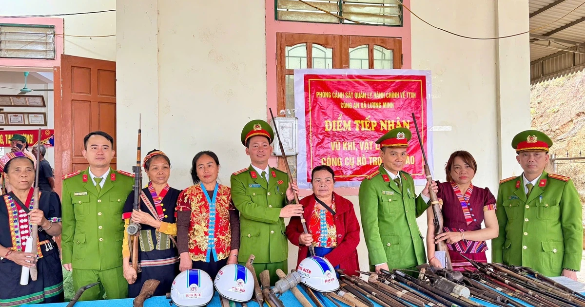 Thu hồi hàng loạt vũ khí 'nóng' ở các xã miền núi Nghệ An
