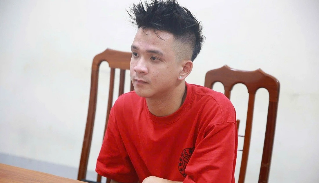Công an triệu tập đối tượng lái ô tô cán qua người sau xô xát rồi bỏ chạy