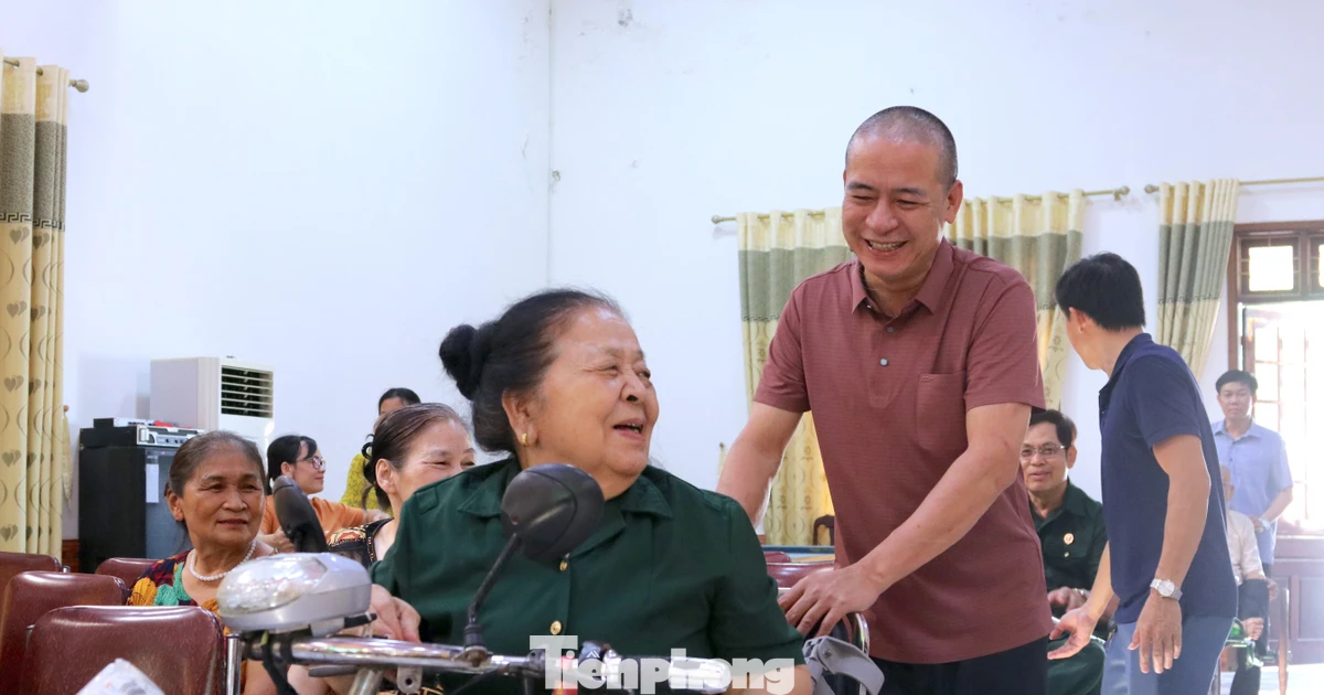 Công ty Cổ phần Him Lam, Báo Tiền Phong tặng quà tri ân các thương, bệnh binh ở Nghệ An