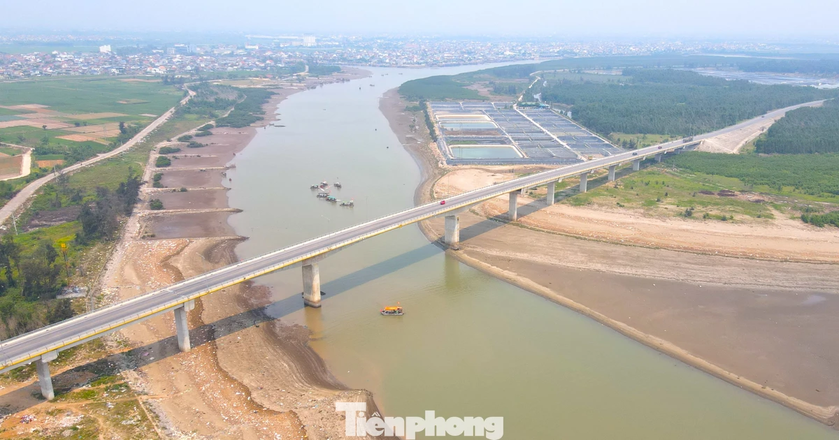 Những cây cầu 'khủng' trên tuyến đường ven biển nghìn tỷ