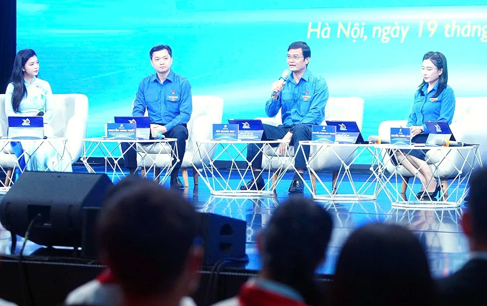 Trực tiếp Diễn đàn 'Tiếng nói tuổi trẻ - Hành động của Đoàn'