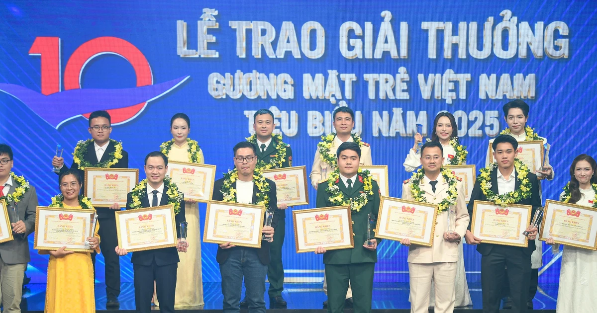 Tôn vinh 10 'Gương mặt trẻ Việt Nam tiêu biểu' năm 2025