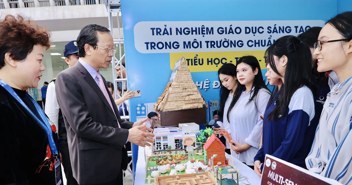 Hơn 240 dự án tranh tài tại cuộc thi khoa học kỹ thuật quốc gia của học sinh