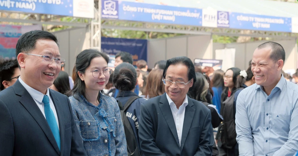 Doanh nghiệp là đối tác quan trọng trong đào tạo và tạo việc làm cho sinh viên