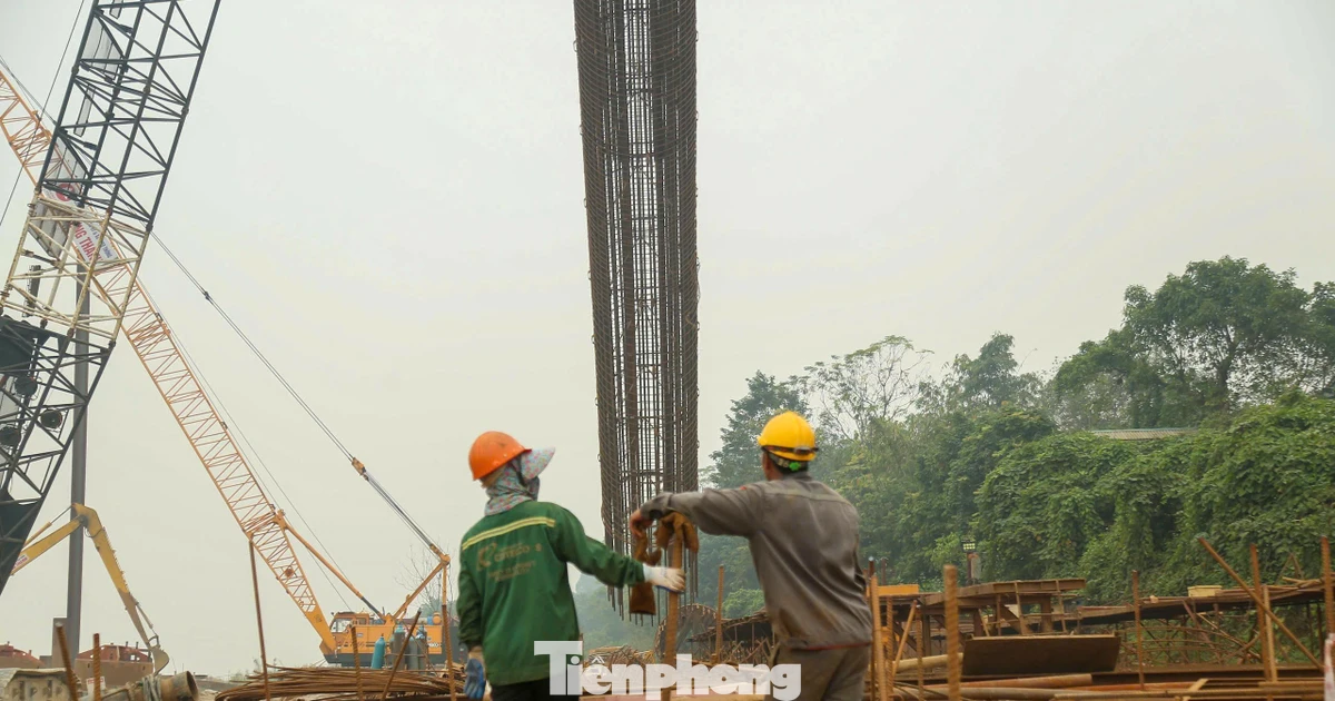 ​Hối hả thi công xuyên Tết tại các dự án trọng điểm Thủ đô