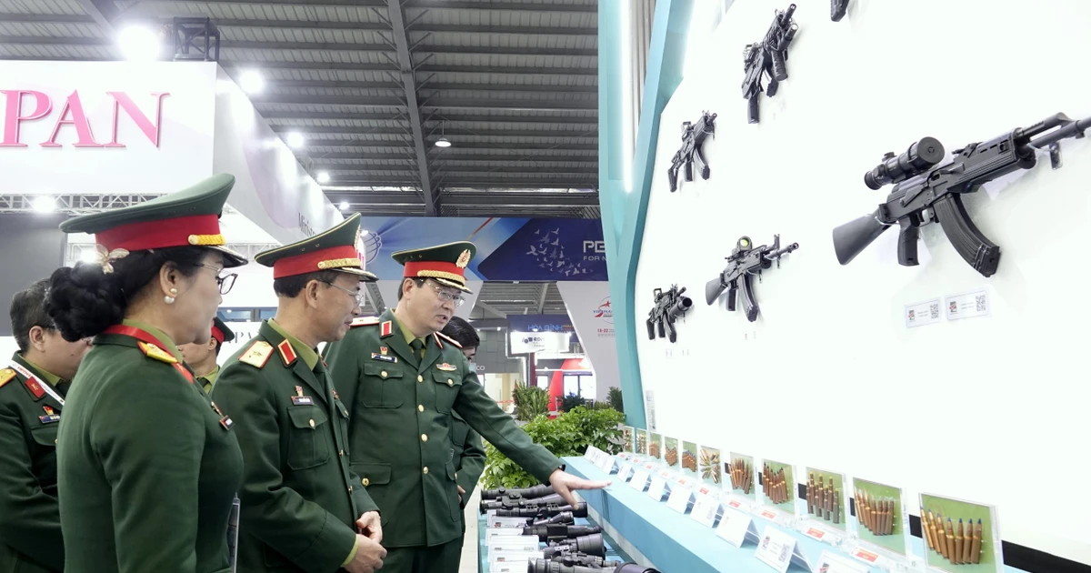 Quân giới Việt Nam giới thiệu hàng loạt thiết bị quân sự và vũ khí hiện đại | Báo điện tử Tiền Phong