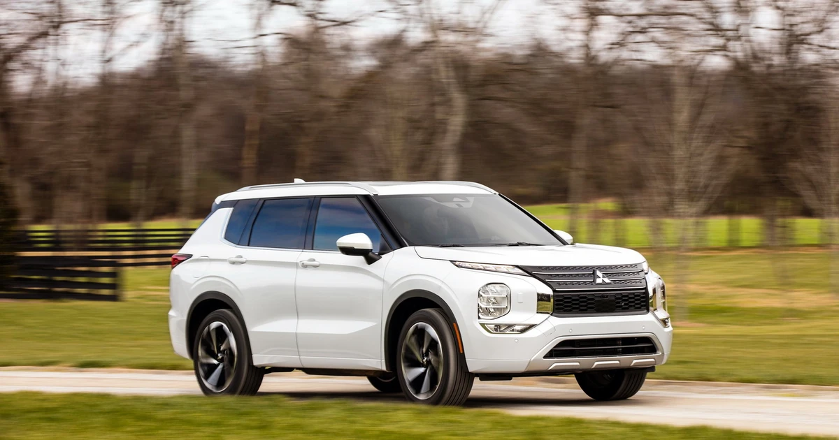 Mitsubishi Outlander thế hệ mới chính thức trình làng | Báo điện tử ...