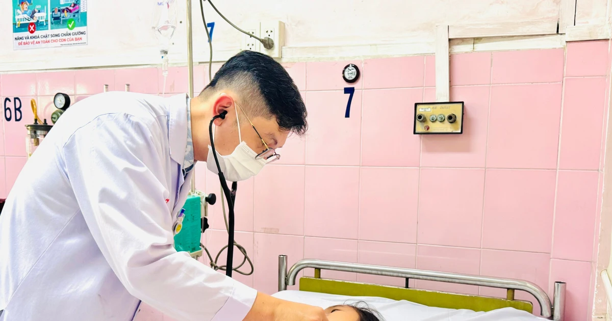 Tìm ra ‘thủ phạm’ gây ngộ độc hàng chục học sinh và bảo mẫu ở TPHCM