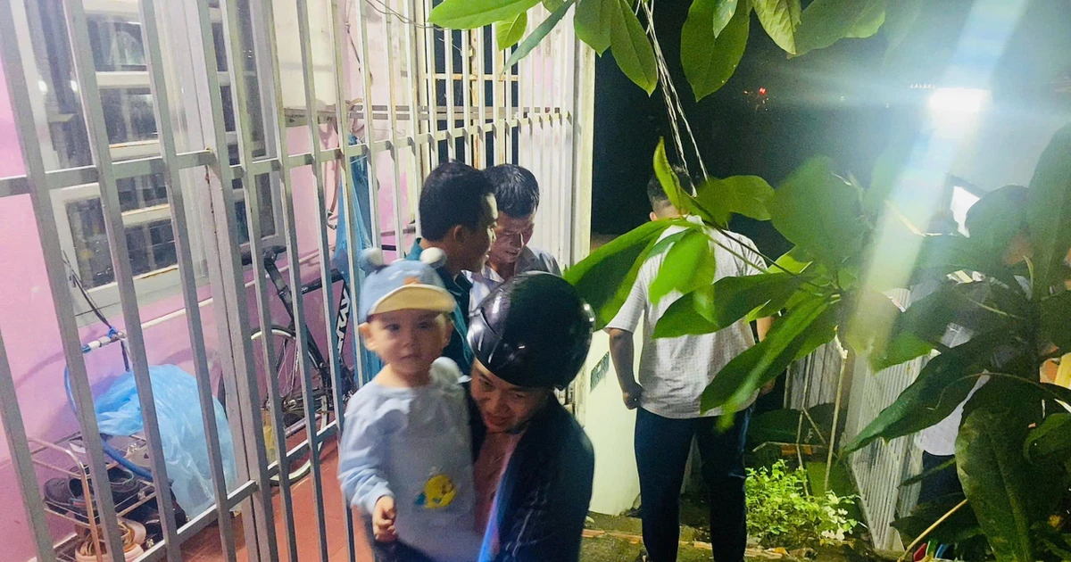 Vũng Tàu khẩn trương di dời 17 hộ dân nguy cơ sạt lở do ảnh hưởng bão số 13