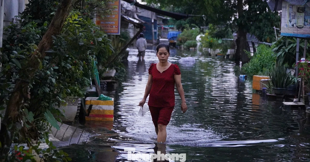 Đỉnh triều cường vượt báo động 3 ở TPHCM sẽ duy trì đến khi nào?