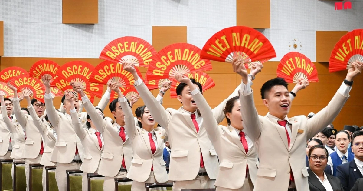 Trung ương Đoàn tuyển đại biểu Tàu Thanh niên Đông Nam Á - Nhật Bản lần thứ 50