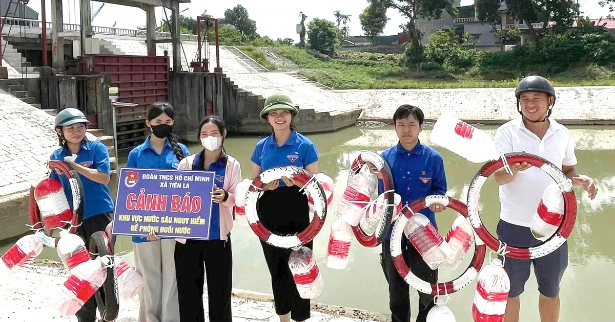 ‘Tái sinh’ lốp cũ, can nhựa thành phao cứu sinh