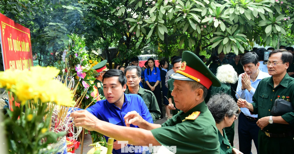 Nghiêng mình bên ‘tọa độ lửa’ Khuyến Lương