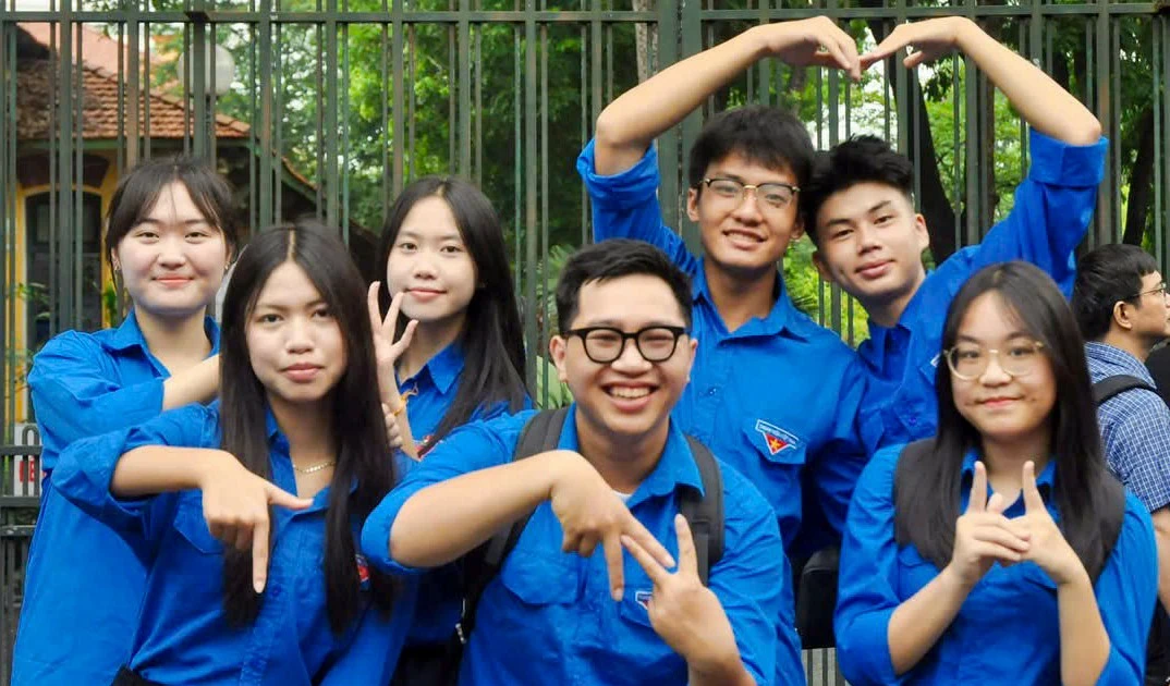 Nam sinh 'học sinh 3 tốt' được kết nạp Đảng ở tuổi 18