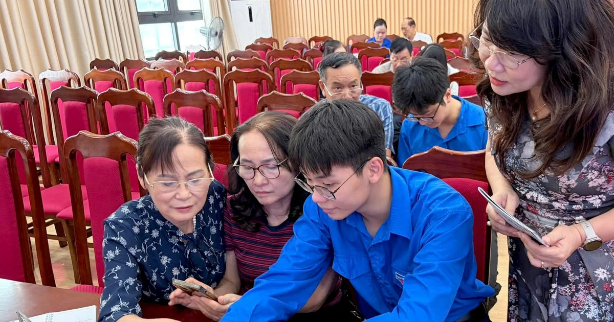 Ứng dụng AI bóc trần cạm bẫy trên không gian mạng