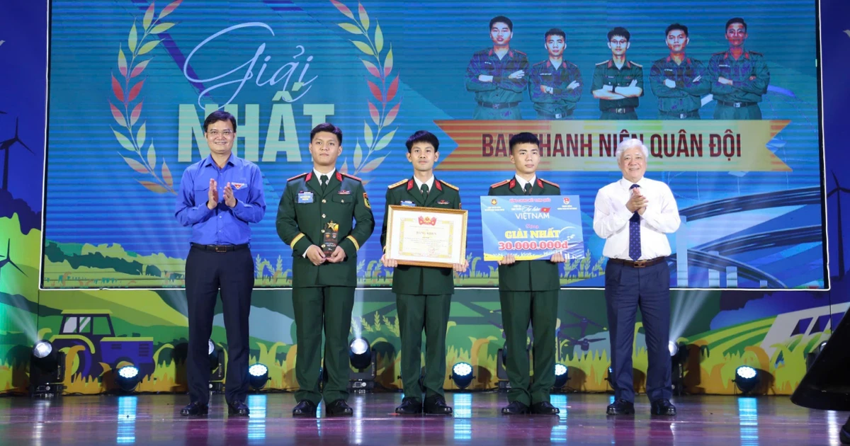 Ban Thanh niên Quân đội về nhất cuộc thi trực tuyến 'Tự hào Việt Nam'