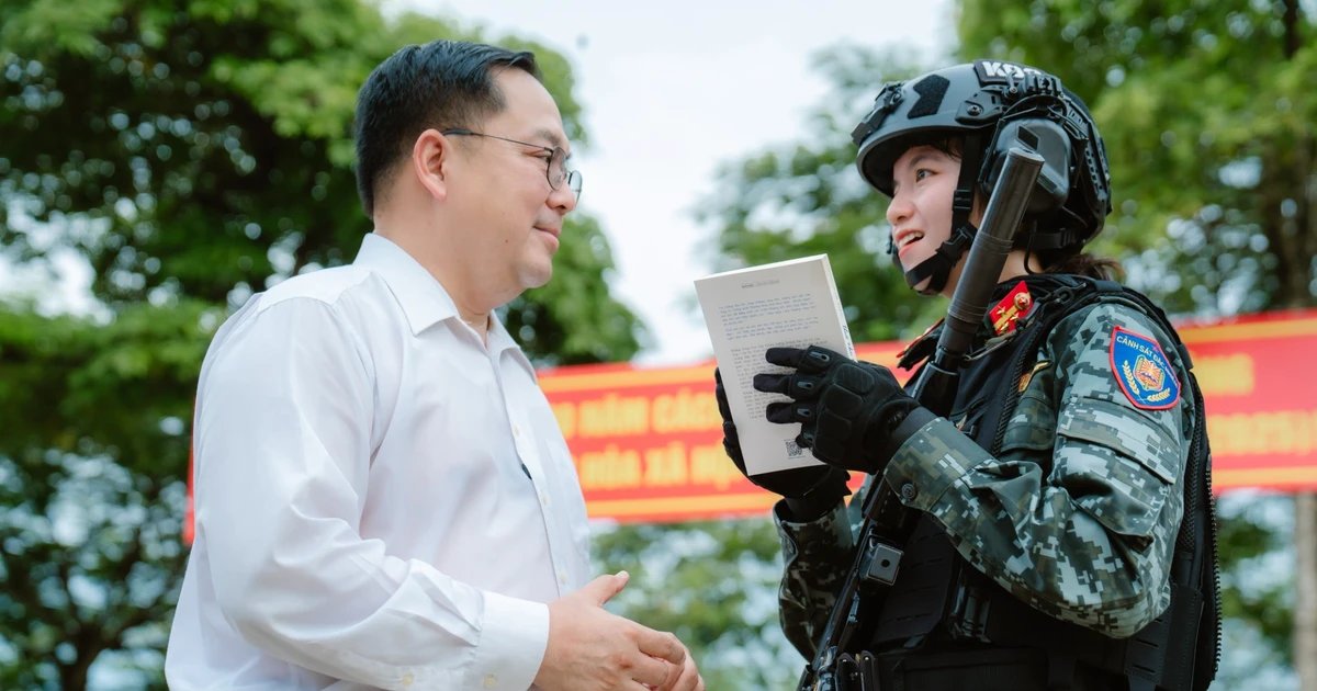 Những lời khuyên truyền cảm hứng của ông Hoàng Nam Tiến đến người trẻ