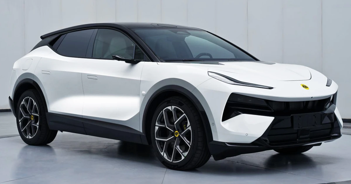 Hãng xe Anh sắp vào Việt Nam hé lộ SUV hybrid đầu tiên