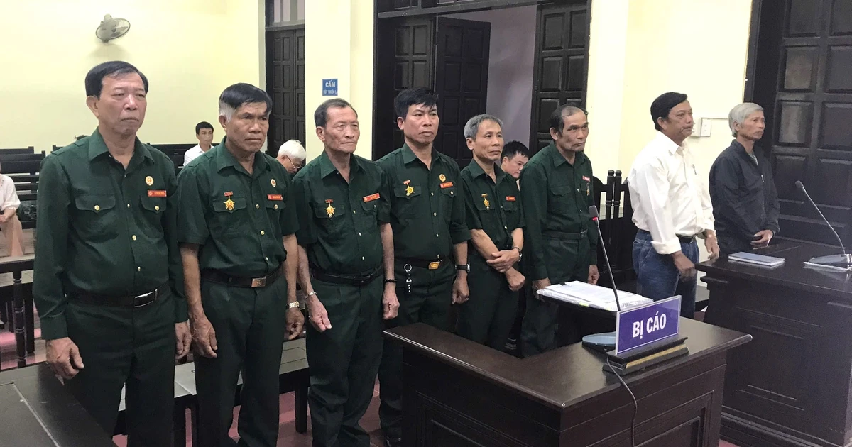 Tuyên mức án đúng bằng thời gian đã chấp hành xong hình phạt đối với 6 cựu chiến binh kêu oan